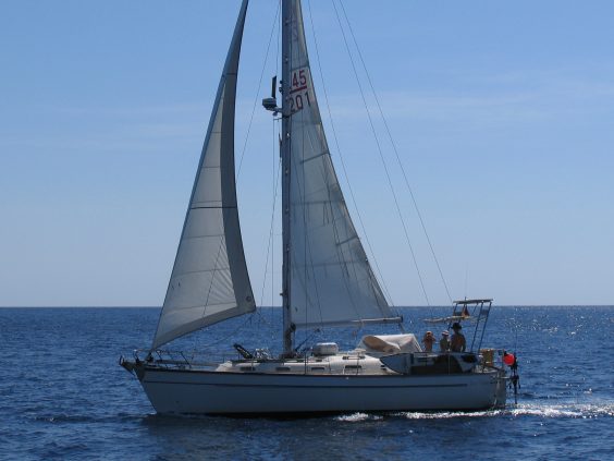 Totale Yacht