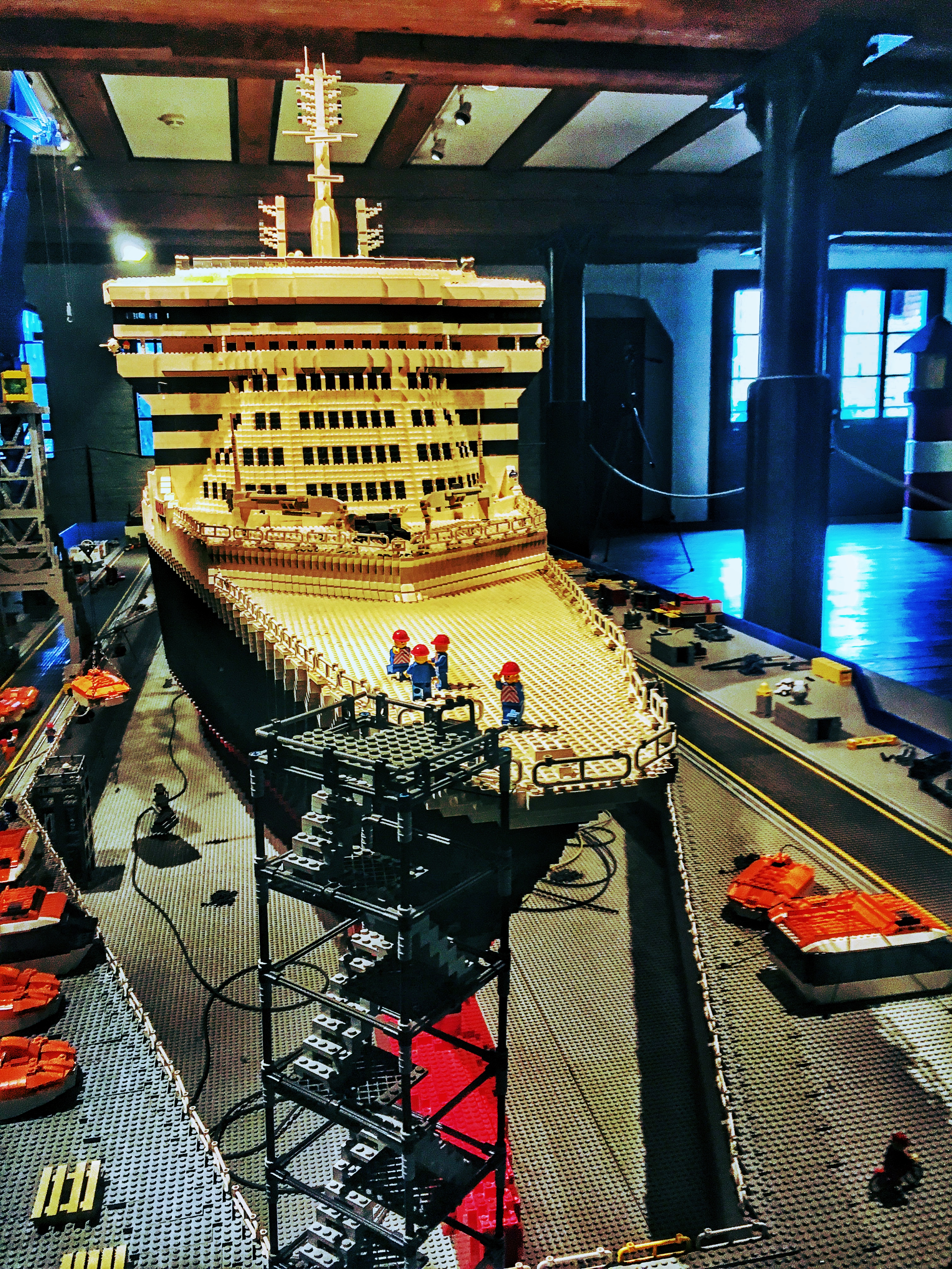 Lego queen mary sales 2