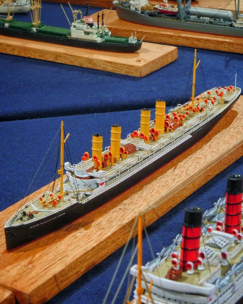 Ocean liner Kaiser Wilhelm der Grosse. This extremely detailed miniature in a scale of 1:1250 was built by the CSC workshop and is on display on deck 9.
