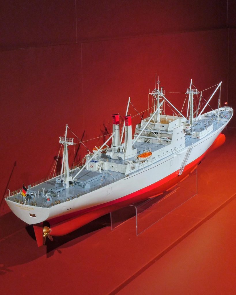 The original yard model of the Polar Ecuador, built at the Christel Stührmann Workshop in a scale of 1:100, is part of the historical Estate of the Company Hamburg Süd, and now displayed in our reefer section on deck 6. This section has been built thanks to the sponsorship of the Dr. August Oetker KG, Bielefeld.