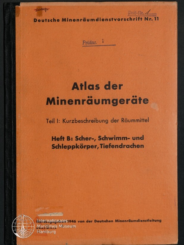 Orangefarbener Buchumschlag mit schwarzem Rücken, großer Titel 