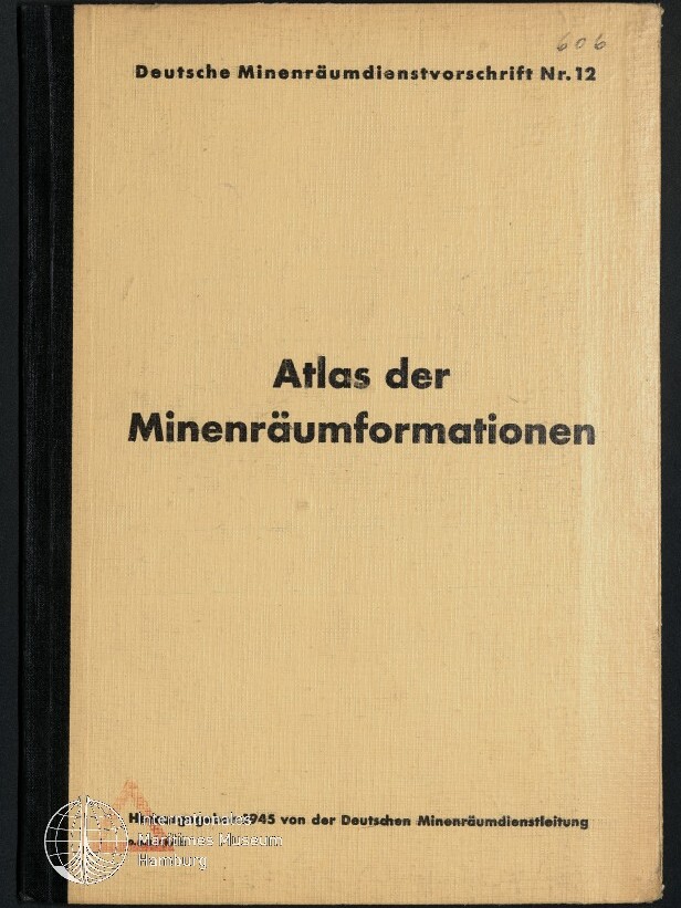 Beiges Buchcover mit schwarzem Rücken, großer schwarzer Titel 