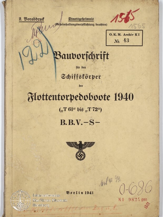 Cover eines deutschen Bauvorschrift-Hefts von 1941 für Flottentorpedoboote mit großem Titel in Frakturschrift, gedrucktem Datum 