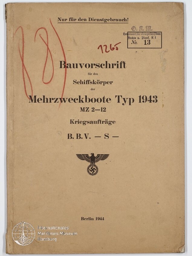 Titelblatt einer deutschen Bauvorschrift für Mehrzweckboote Typ 1943 (MZ 2–12) aus Berlin 1944, mit Stempel 