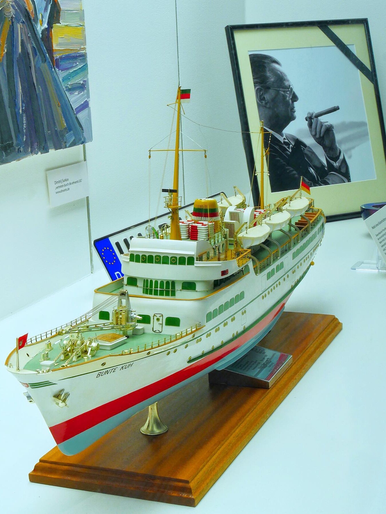 Detailliertes Modellschiff 