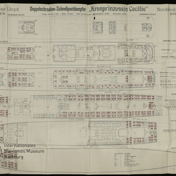 Deckpläne des Passagierdampfers 'Kronprinzessin Cecilie' mit mehreren Decks, Kabinenaufteilung und Beschriftungen.