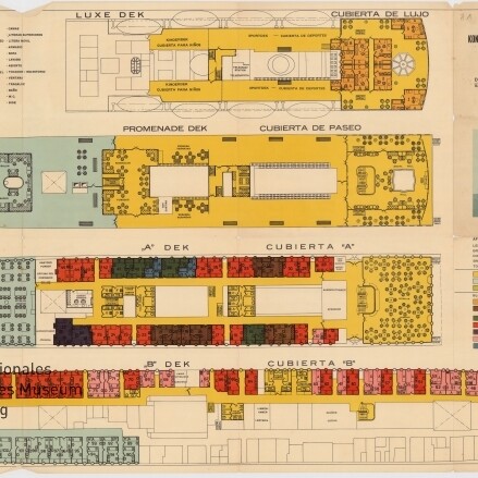 Deckplan des Dampfschiffs Costa Rica mit vier farbig kodierten Deckplänen, Legende und kleinem Schiffsbild rechts