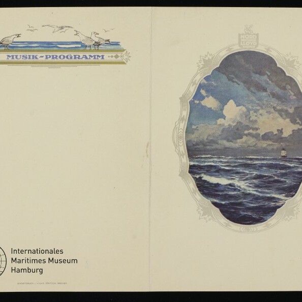 Vintage Musik-Programm-Cover mit ovaler Meeresmalerei, Schiff am Horizont und Logo Internationales Maritimes Museum Hamburg